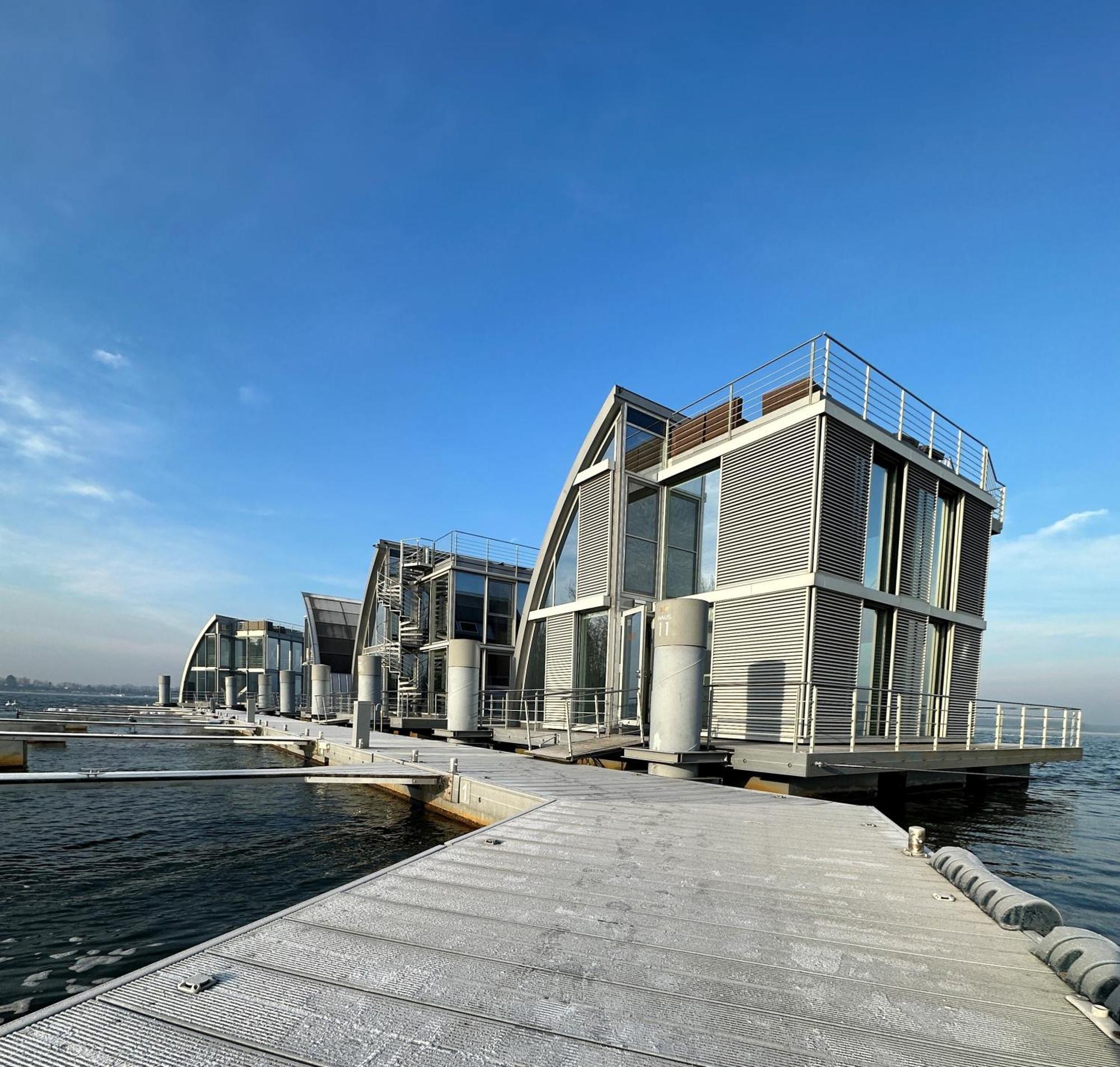 Schwimmendes Ferienhaus Silent Elsterheide Exteriör bild