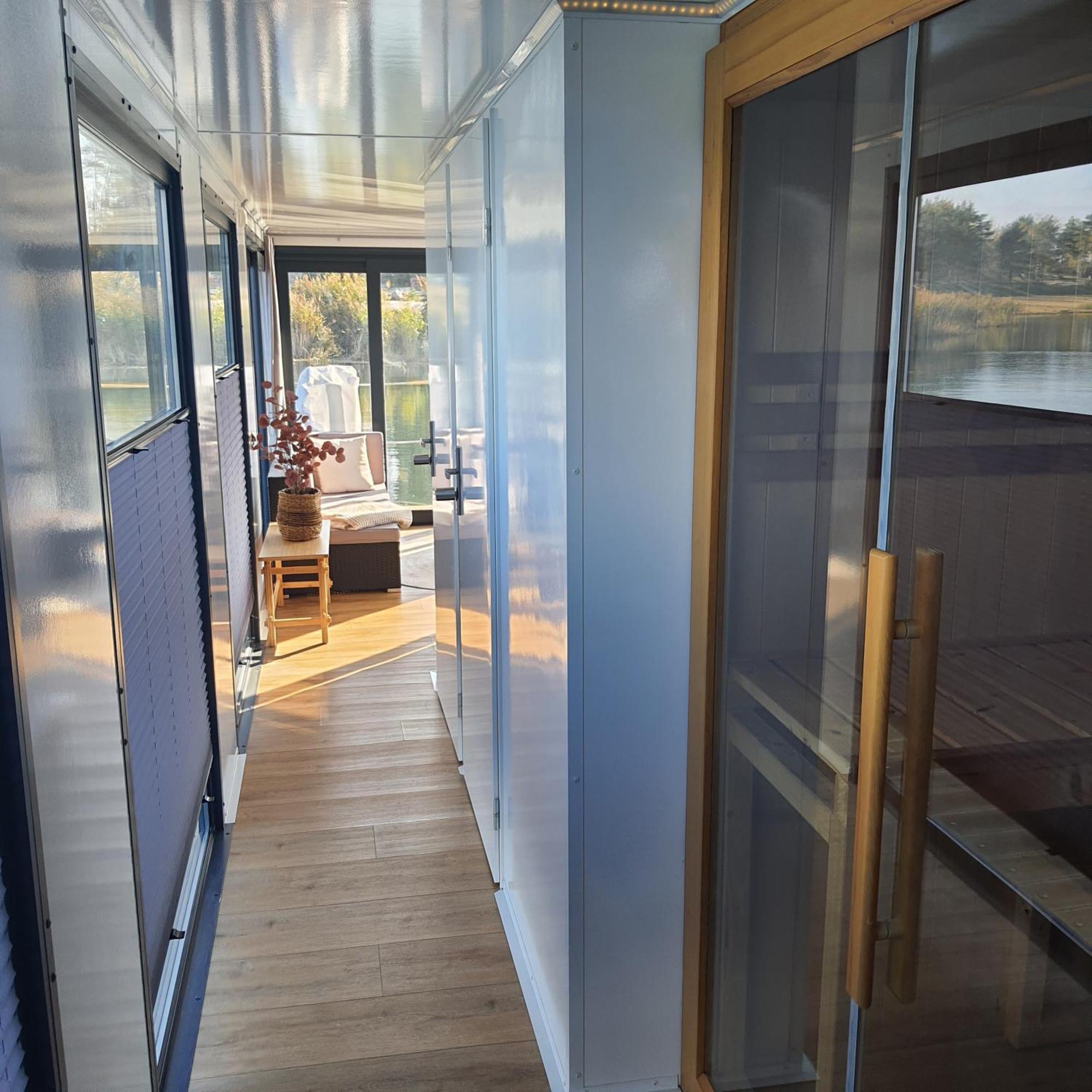 Schwimmendes Ferienhaus Silent Elsterheide Exteriör bild